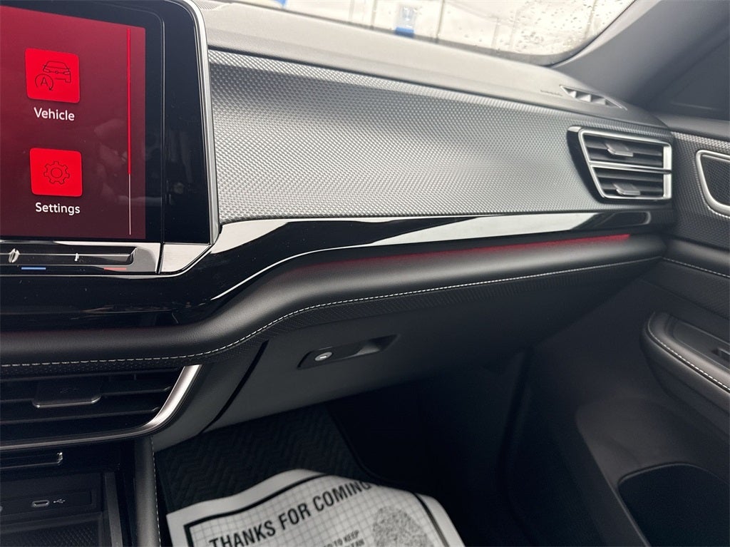 2024 Volkswagen Atlas Cross Sport 2.0T SEL Premium R-Line