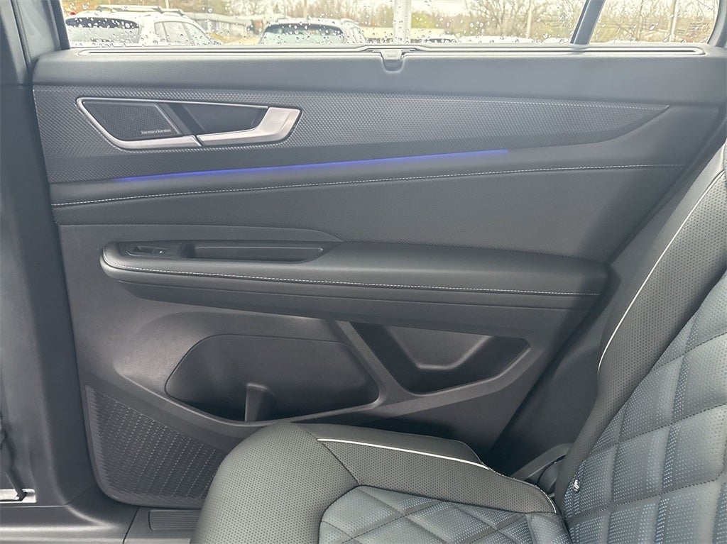 2025 Volkswagen Atlas Cross Sport 2.0T SEL Premium R-Line