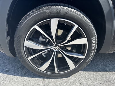 2025 Volkswagen Atlas 2.0T SEL Premium R-Line