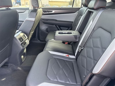 2024 Volkswagen Atlas 2.0T Peak Edition SEL