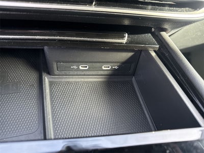 2024 Volkswagen Atlas 2.0T Peak Edition SEL