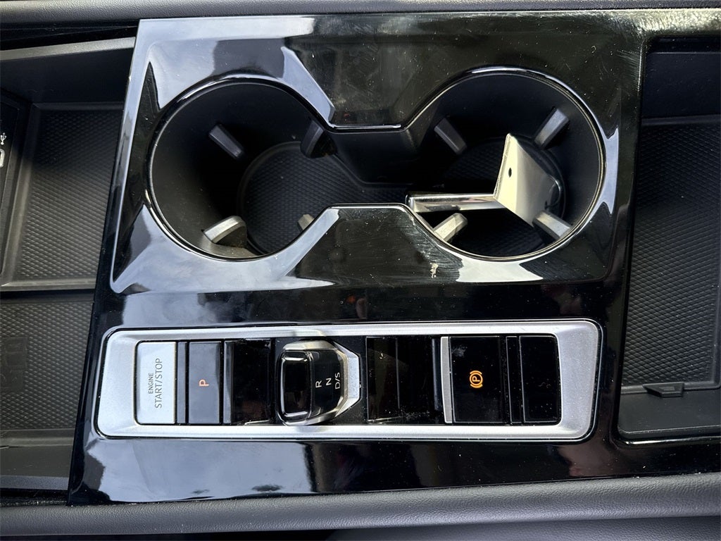 2024 Volkswagen Atlas 2.0T Peak Edition SEL