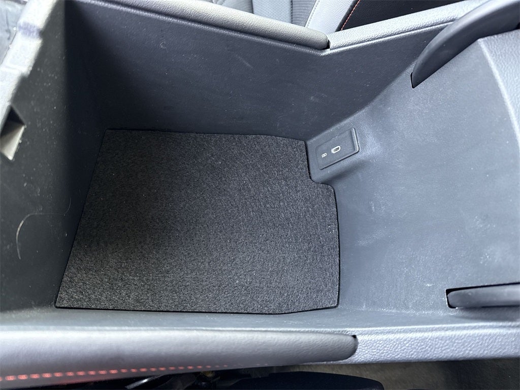 2024 Volkswagen Atlas 2.0T Peak Edition SEL