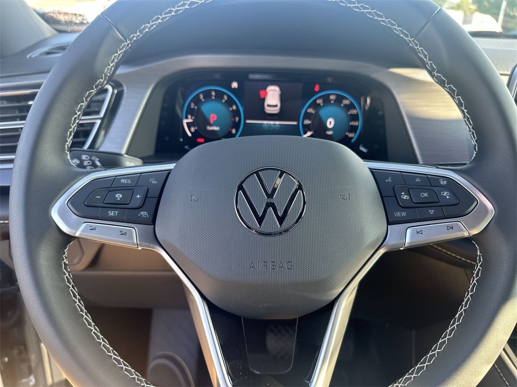 2024 Volkswagen Atlas Cross Sport 2.0T SE w/Technology