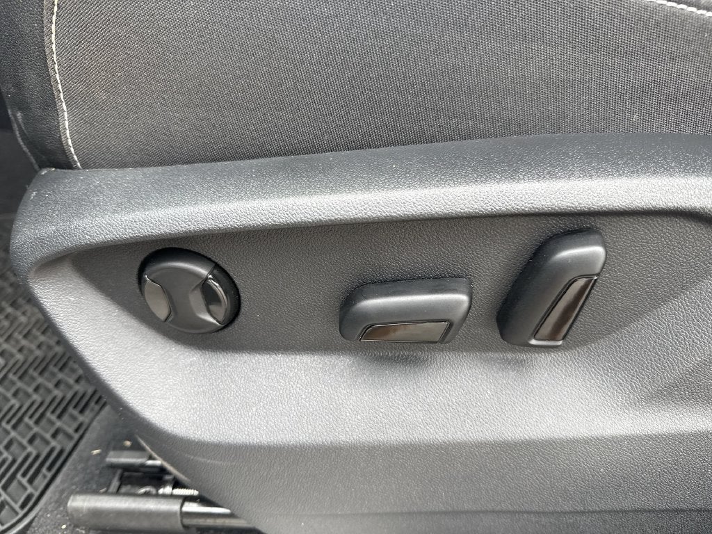 2026 Volkswagen Atlas SE w/Technology