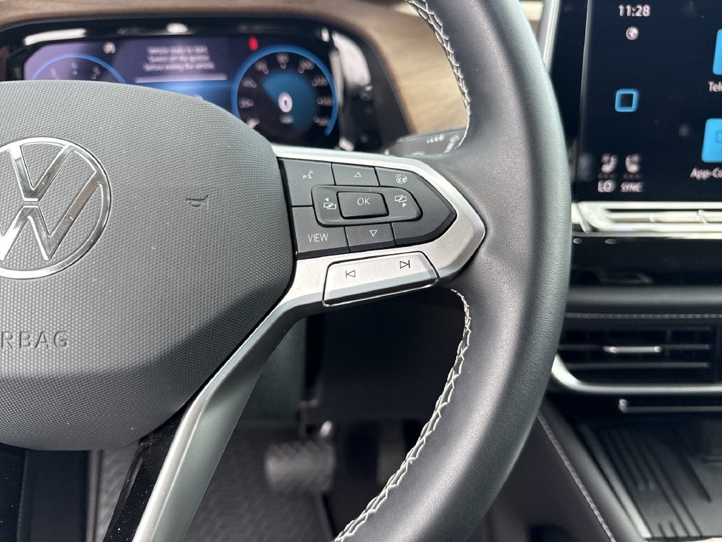 2026 Volkswagen Atlas SE w/Technology