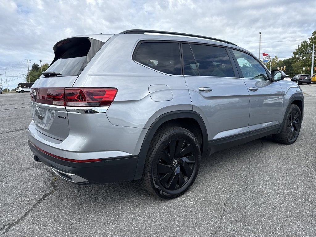 2026 Volkswagen Atlas SE w/Technology
