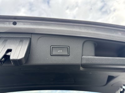 2026 Volkswagen Atlas SE w/Technology