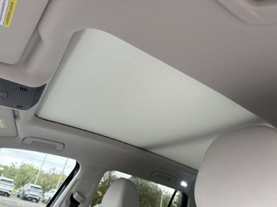 2027 Volkswagen Atlas SE w/Technology