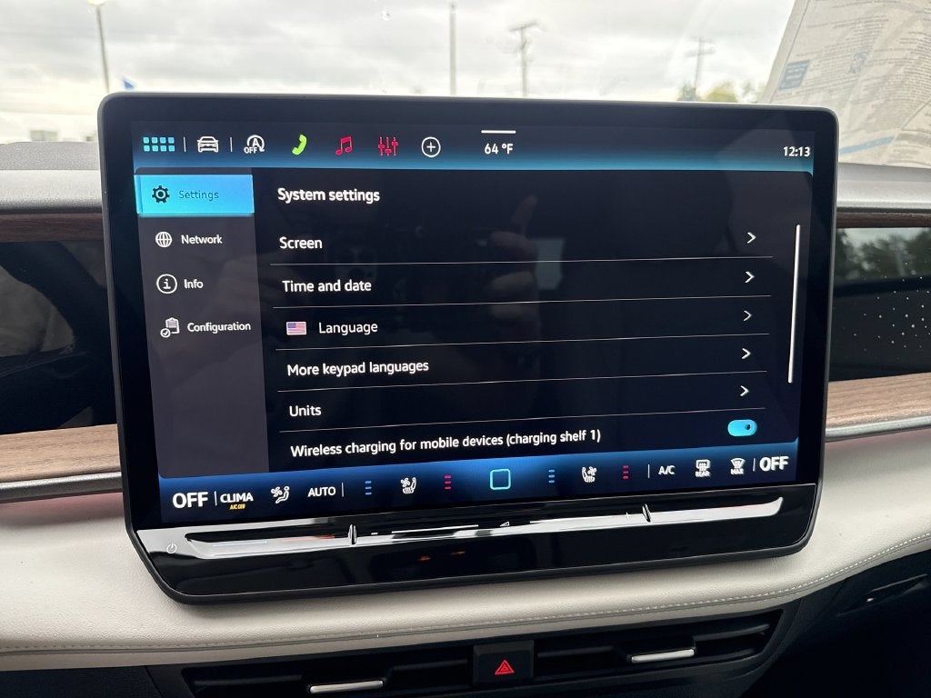 2027 Volkswagen Atlas SE w/Technology