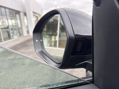 2027 Volkswagen Atlas SE w/Technology