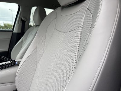 2027 Volkswagen Atlas SE w/Technology