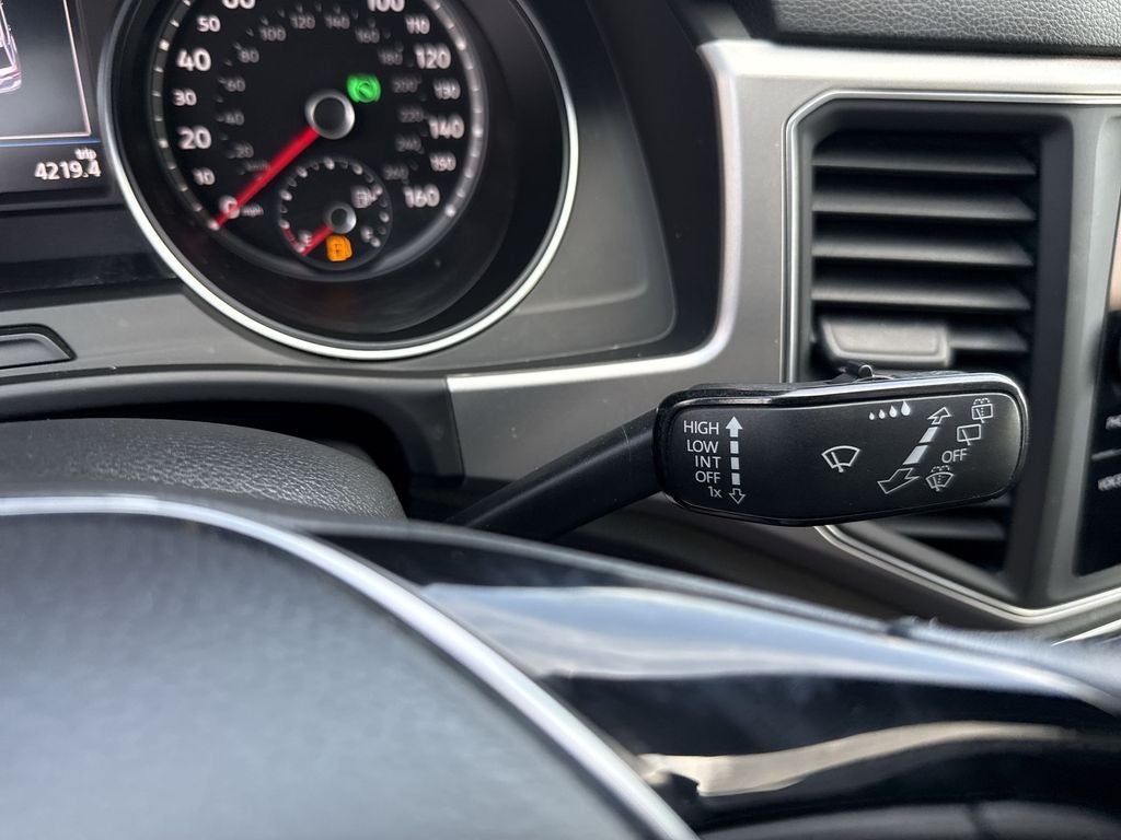 2018 Volkswagen Atlas 3.6L V6 SE w/Technology