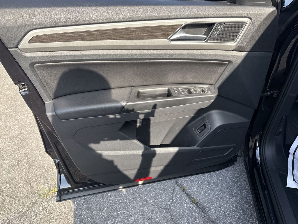 2018 Volkswagen Atlas 3.6L V6 SE w/Technology