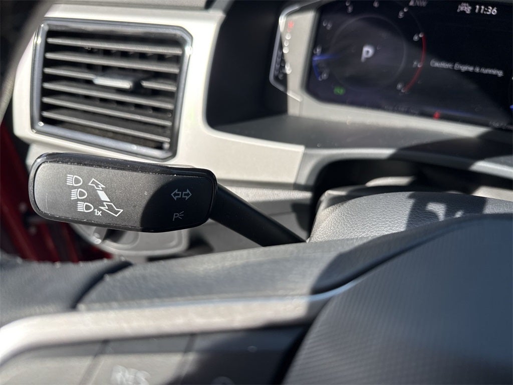 2023 Volkswagen Atlas 2.0T SE w/Technology