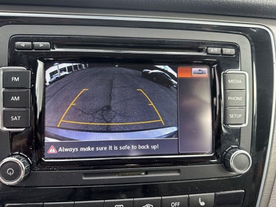 2014 Volkswagen Passat 1.8T SE