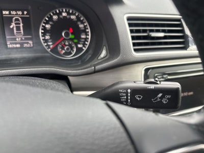 2014 Volkswagen Passat 1.8T SE