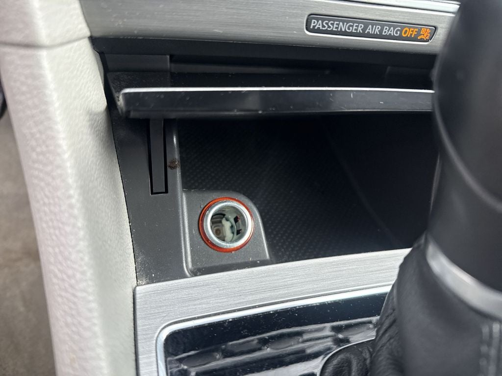 2014 Volkswagen Passat 1.8T SE