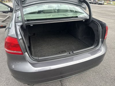 2014 Volkswagen Passat 1.8T SE