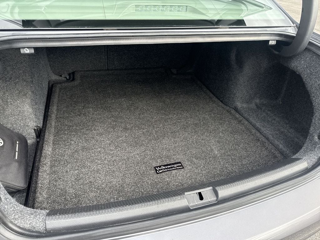 2014 Volkswagen Passat 1.8T SE