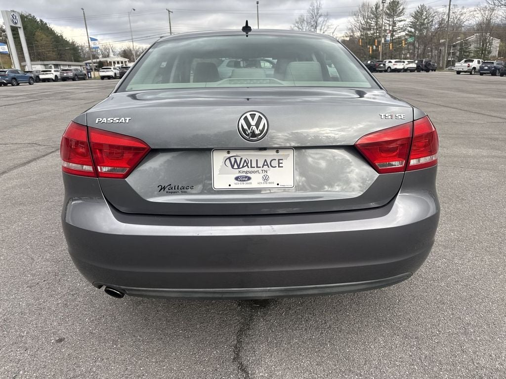 2014 Volkswagen Passat 1.8T SE