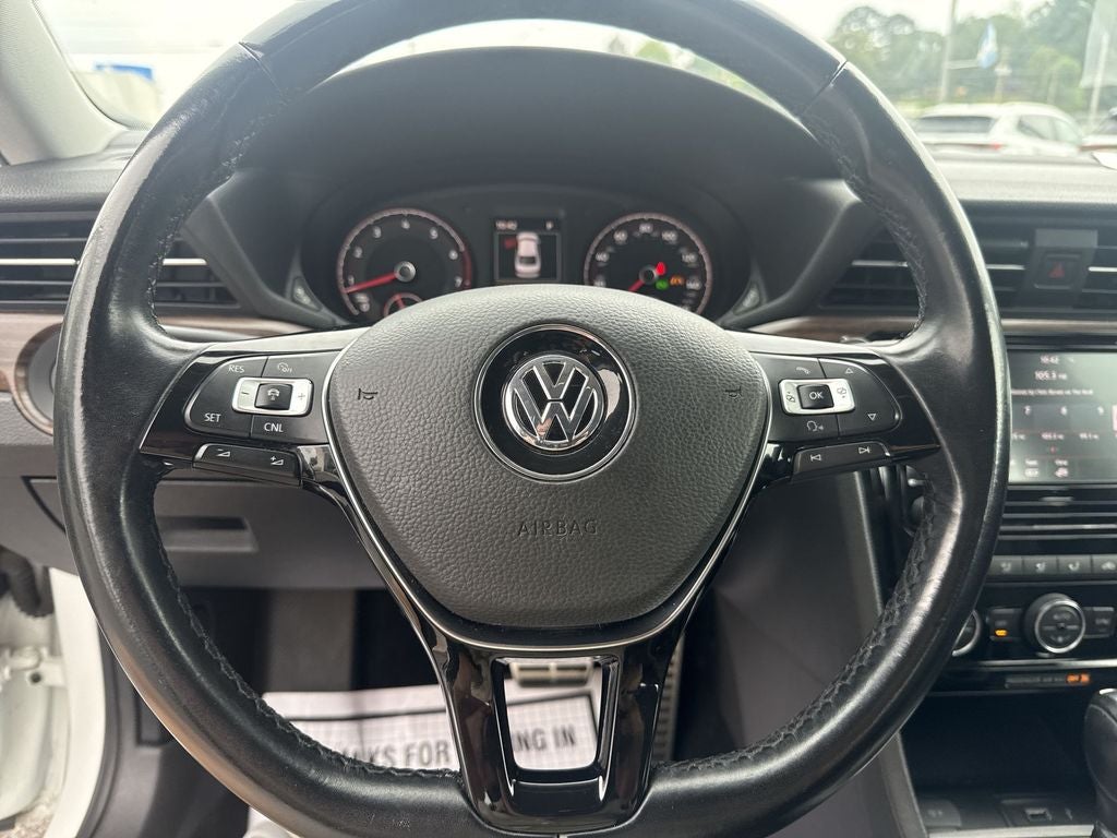 2020 Volkswagen Passat 2.0T SEL