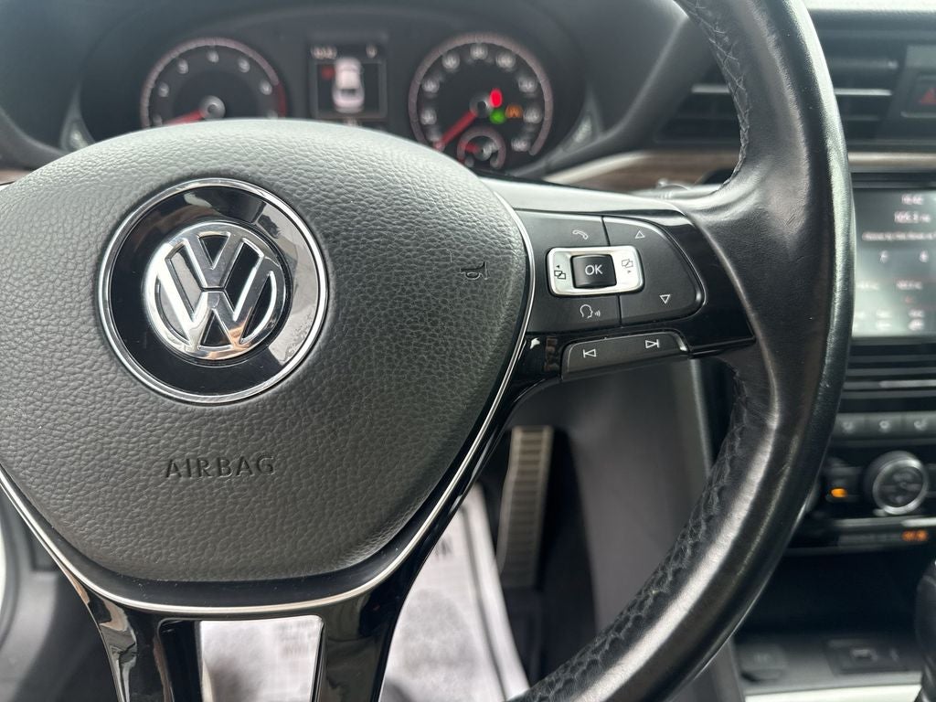 2020 Volkswagen Passat 2.0T SEL
