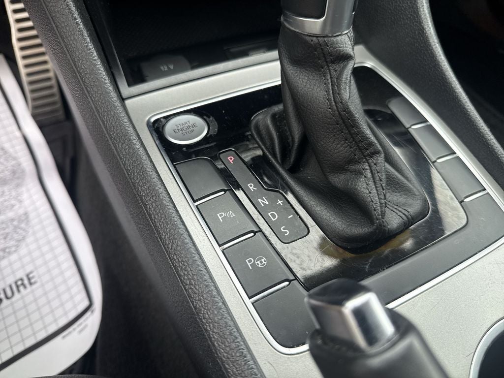 2020 Volkswagen Passat 2.0T SEL