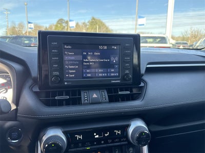 2022 Toyota RAV4 XLE Premium