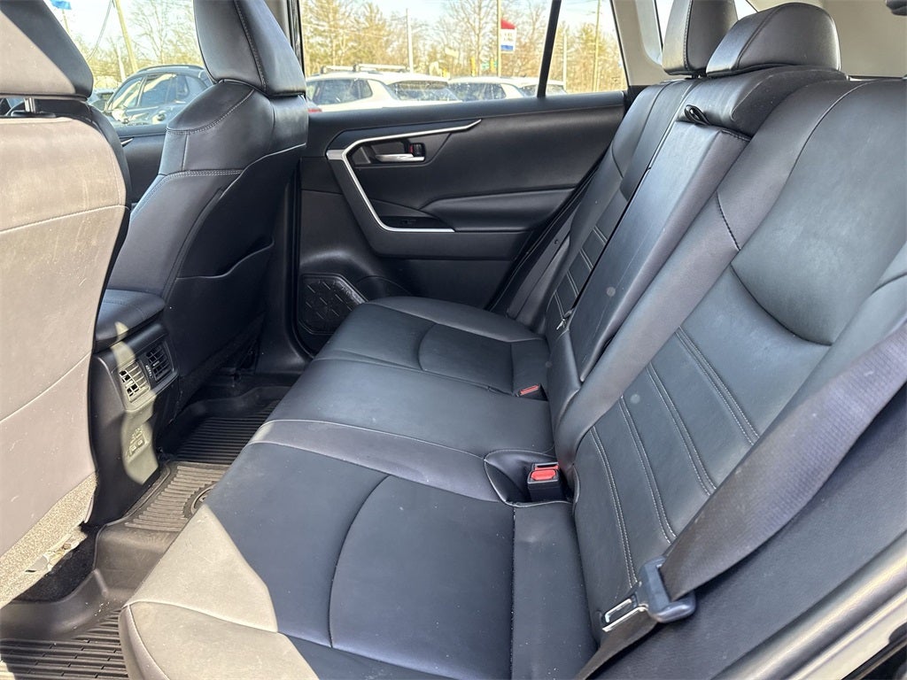 2022 Toyota RAV4 XLE Premium