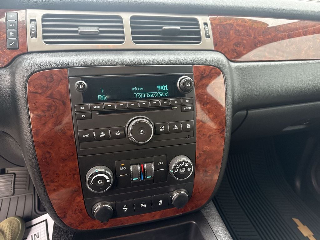 2013 Chevrolet Avalanche 1500 LS