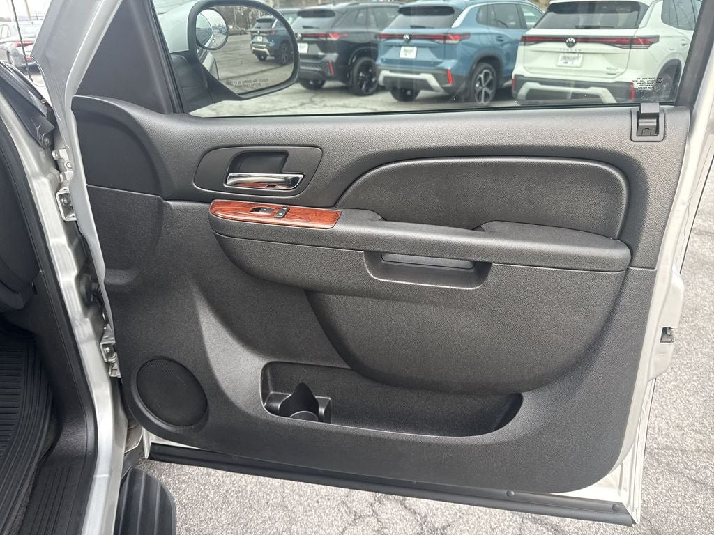 2013 Chevrolet Avalanche 1500 LS