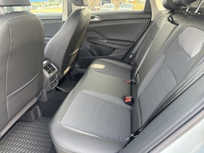 2027 Volkswagen Taos 1.5T SE Black