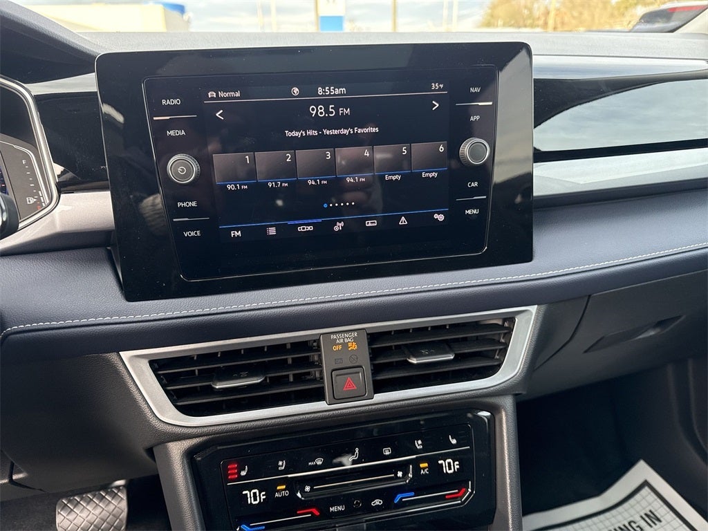 2026 Volkswagen Taos 1.5T SEL