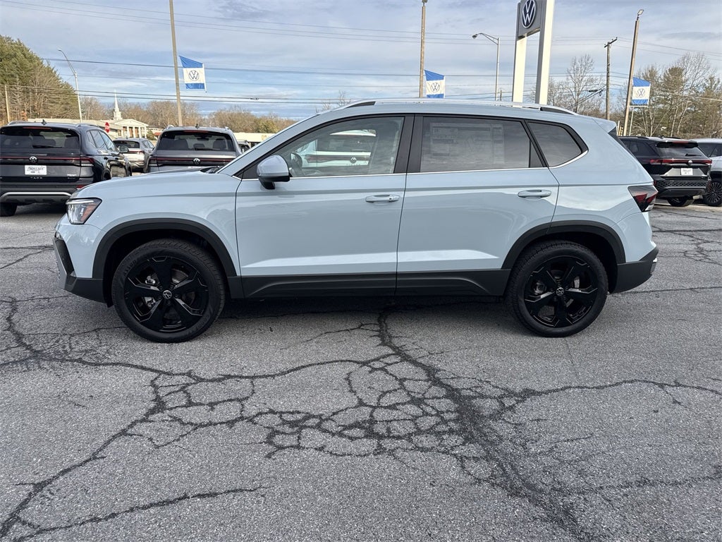 2026 Volkswagen Taos 1.5T SEL