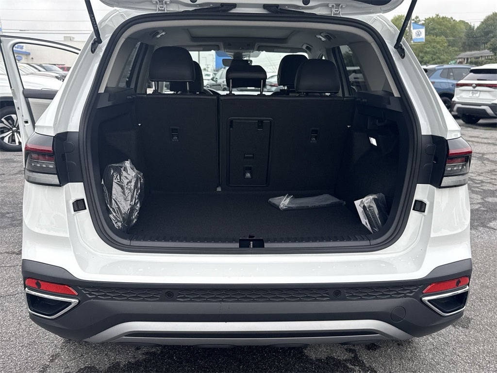 2025 Volkswagen Taos 1.5T SEL