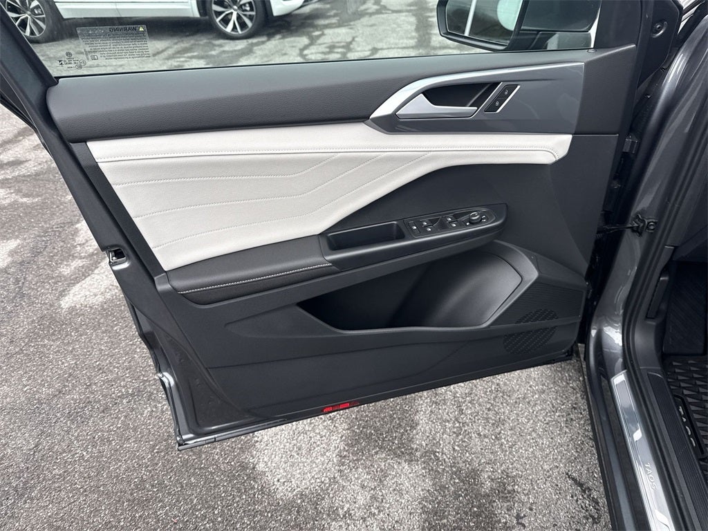 2026 Volkswagen Taos 1.5T SEL