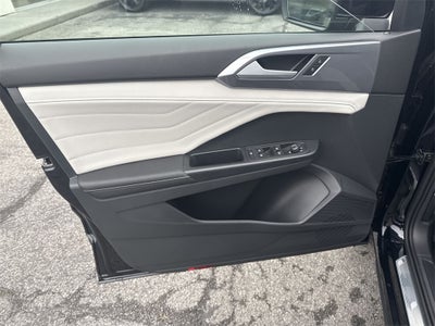 2025 Volkswagen Taos 1.5T SEL