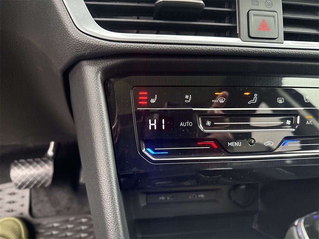 2025 Volkswagen Taos 1.5T SEL