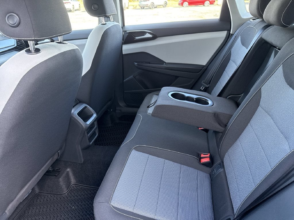 2027 Volkswagen Taos 1.5T S