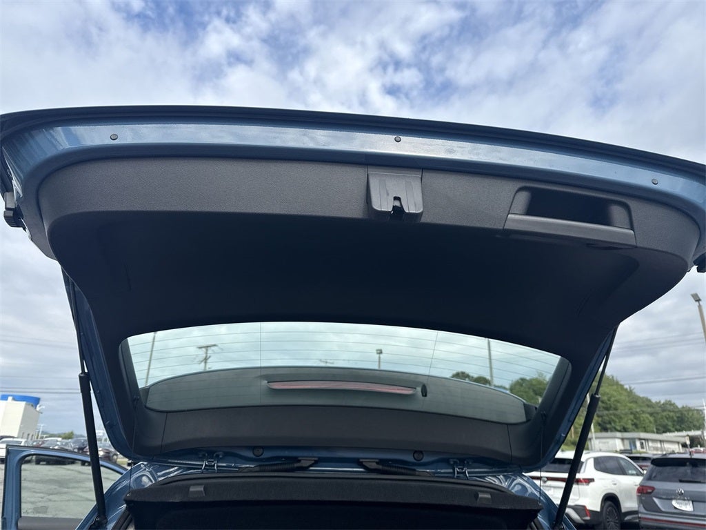 2025 Volkswagen Taos 1.5T S