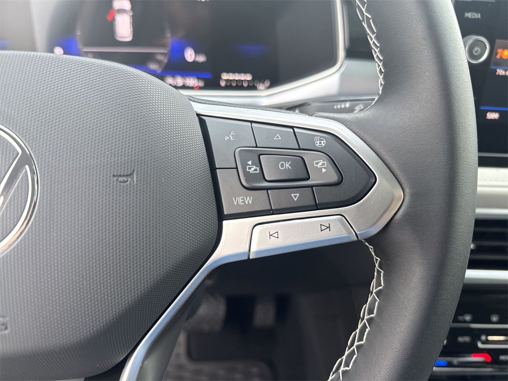 2025 Volkswagen Taos 1.5T SE