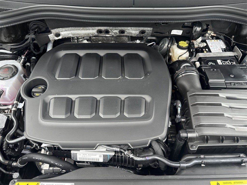 2025 Volkswagen Tiguan 2.0T SE