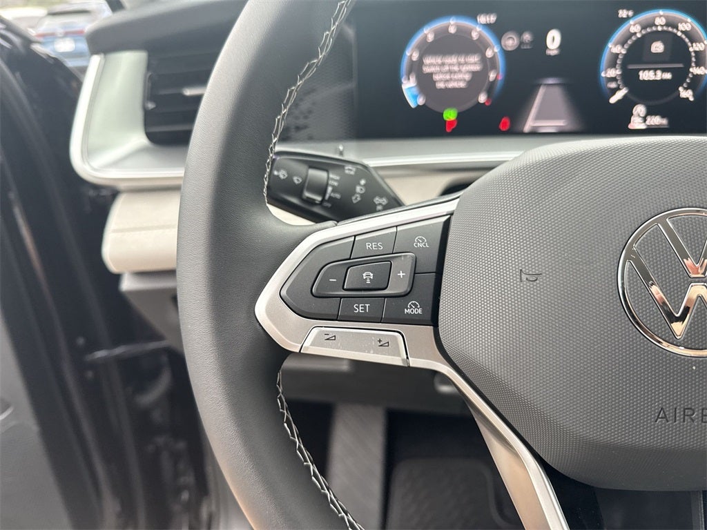 2025 Volkswagen Tiguan 2.0T SE