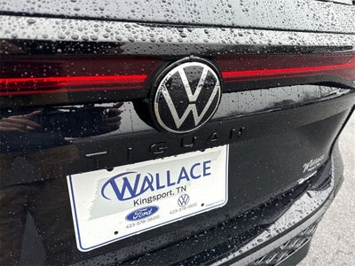 2026 Volkswagen Tiguan 2.0T SE R-Line Black