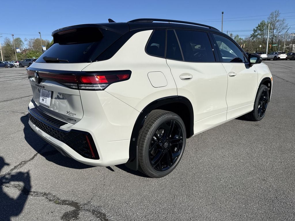 2026 Volkswagen Tiguan 2.0T SE R-Line Black