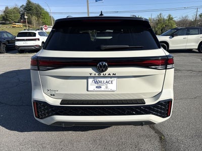 2026 Volkswagen Tiguan 2.0T SE R-Line Black