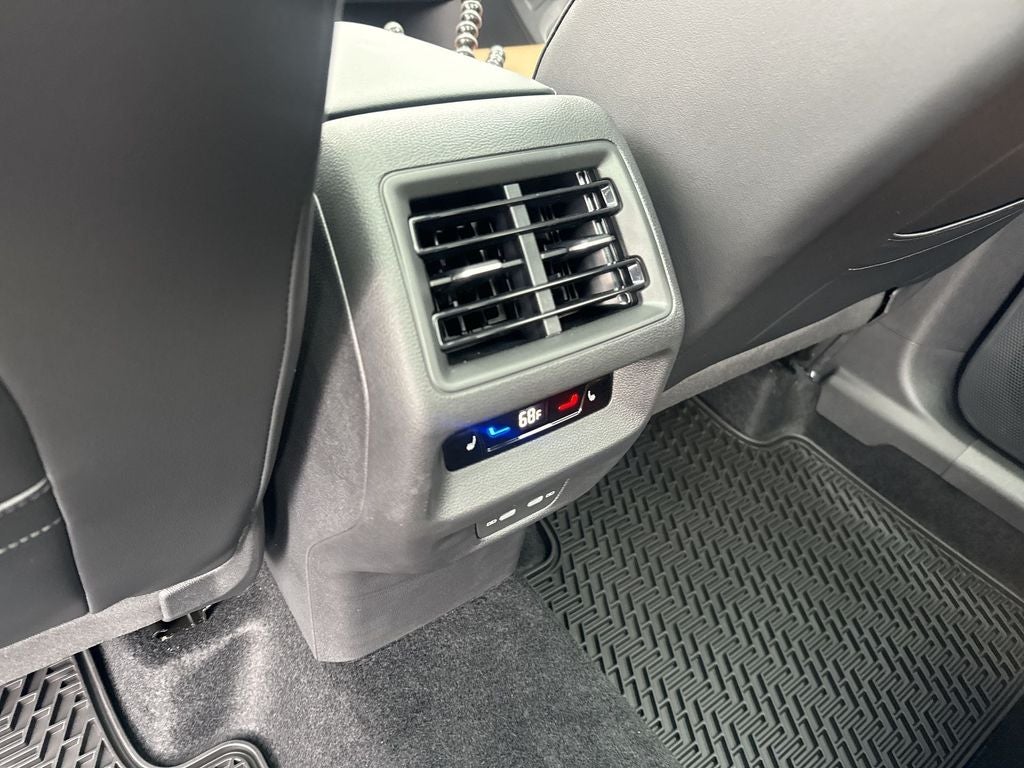 2026 Volkswagen Tiguan 2.0T SEL R-Line Turbo