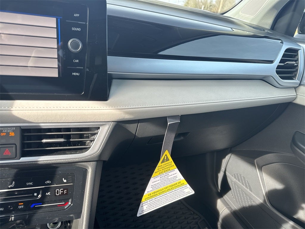 2025 Volkswagen Taos 1.5T SE