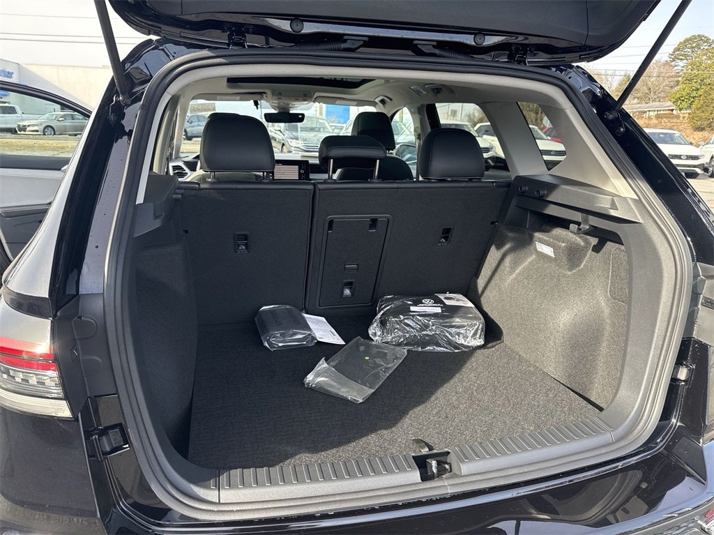 2025 Volkswagen Taos 1.5T SE